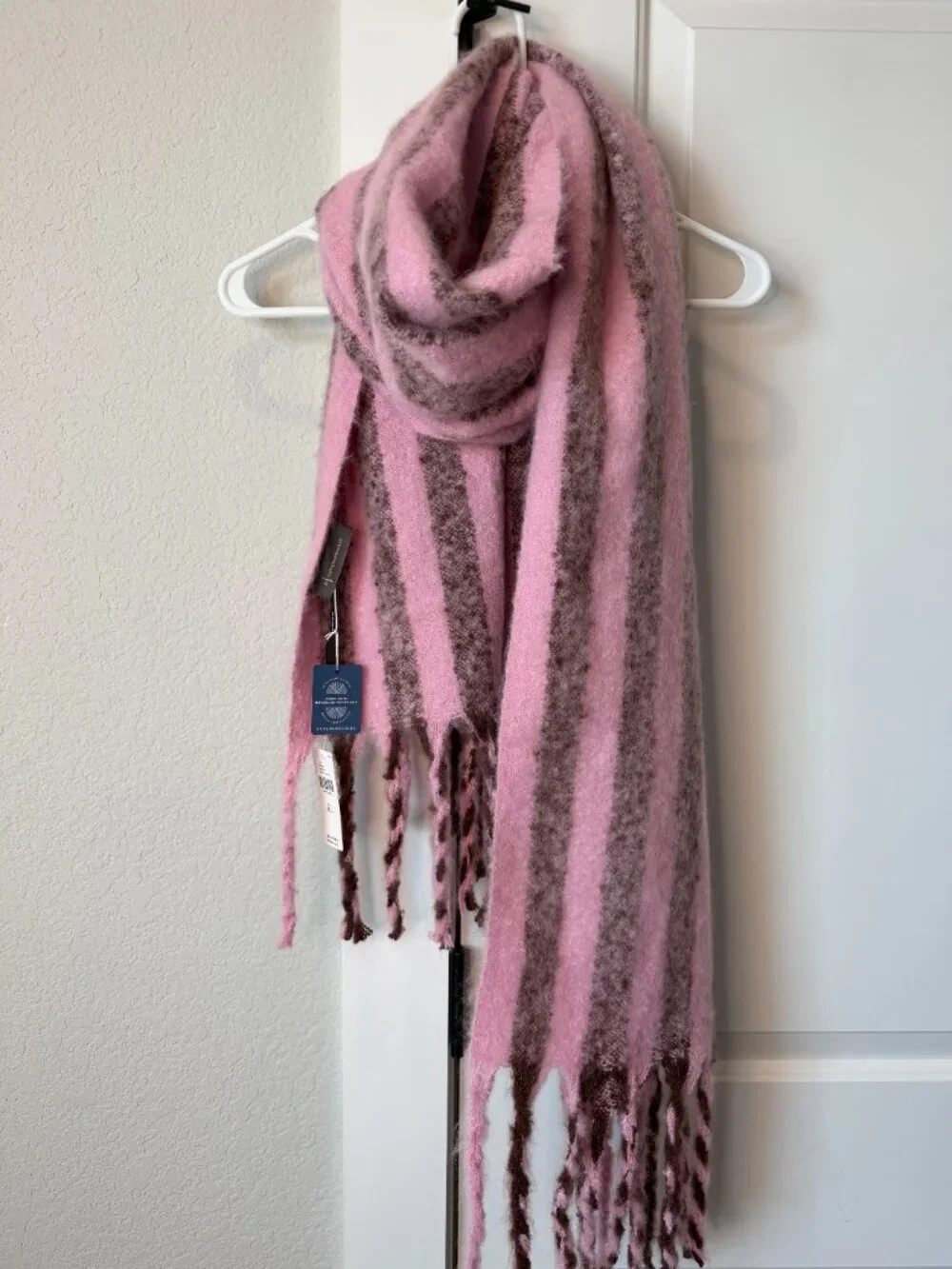 NWT Anthropologie Pink Brown Brushed Woven Scarf